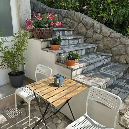 Krk, Njivice, 아파트