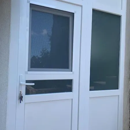Apartment Studio, Njivice, Krk *